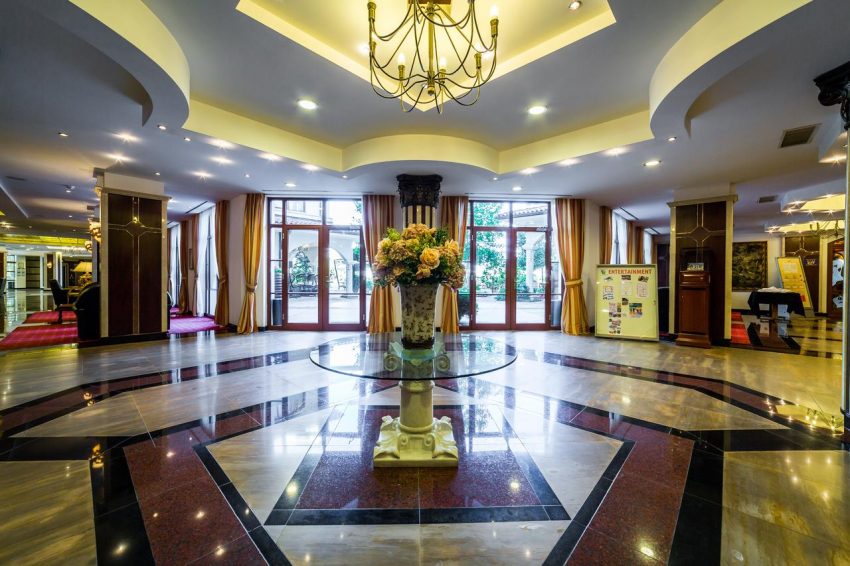 Royal Palace Helena Sands Hotel 5* by Perfect Tour