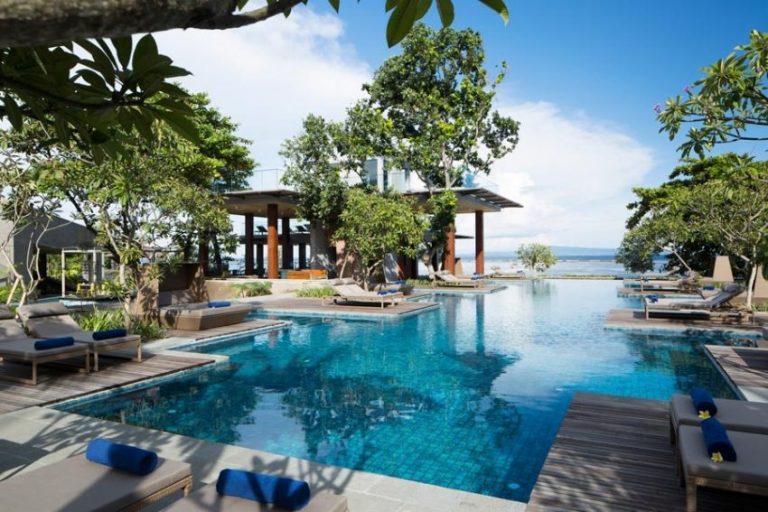 Maya Sanur Resort & Spa 5*