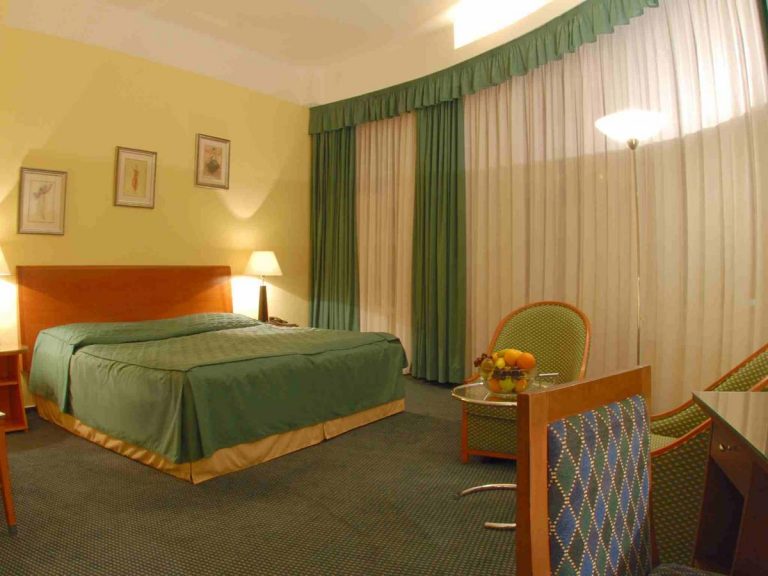 City Break la Praga - Harmony Hotel 3* by Perfect Tour - 1 | YEO