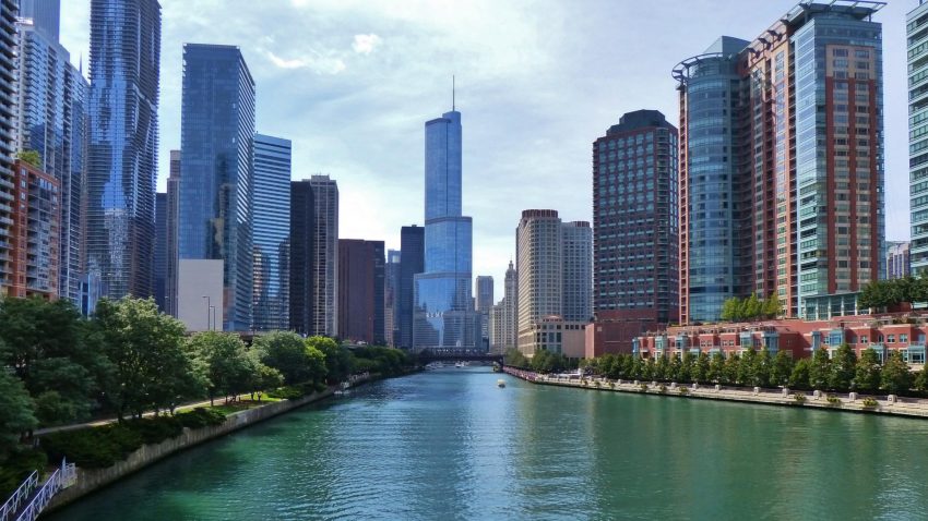 Oferta speciala de la KLM: bilet avion Bucuresti - Chicago by Perfect Tour