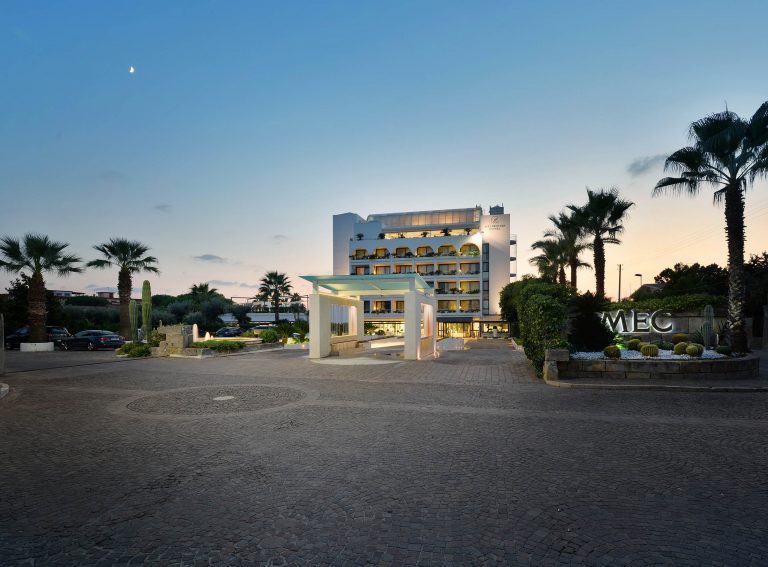 Mec Paestum Hotel 5