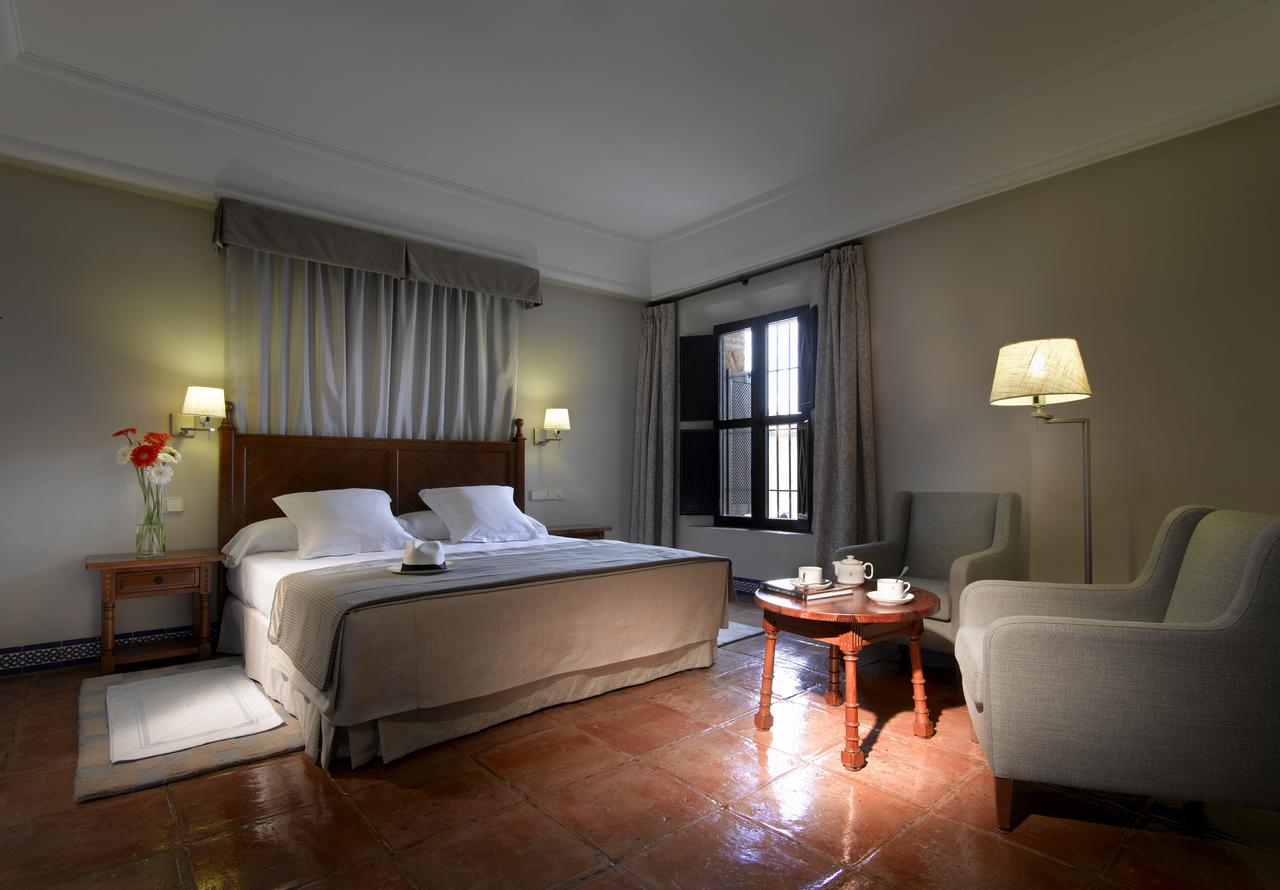 Parador de Carmona Hotel 4* by Perfect Tour - 1 | YEO