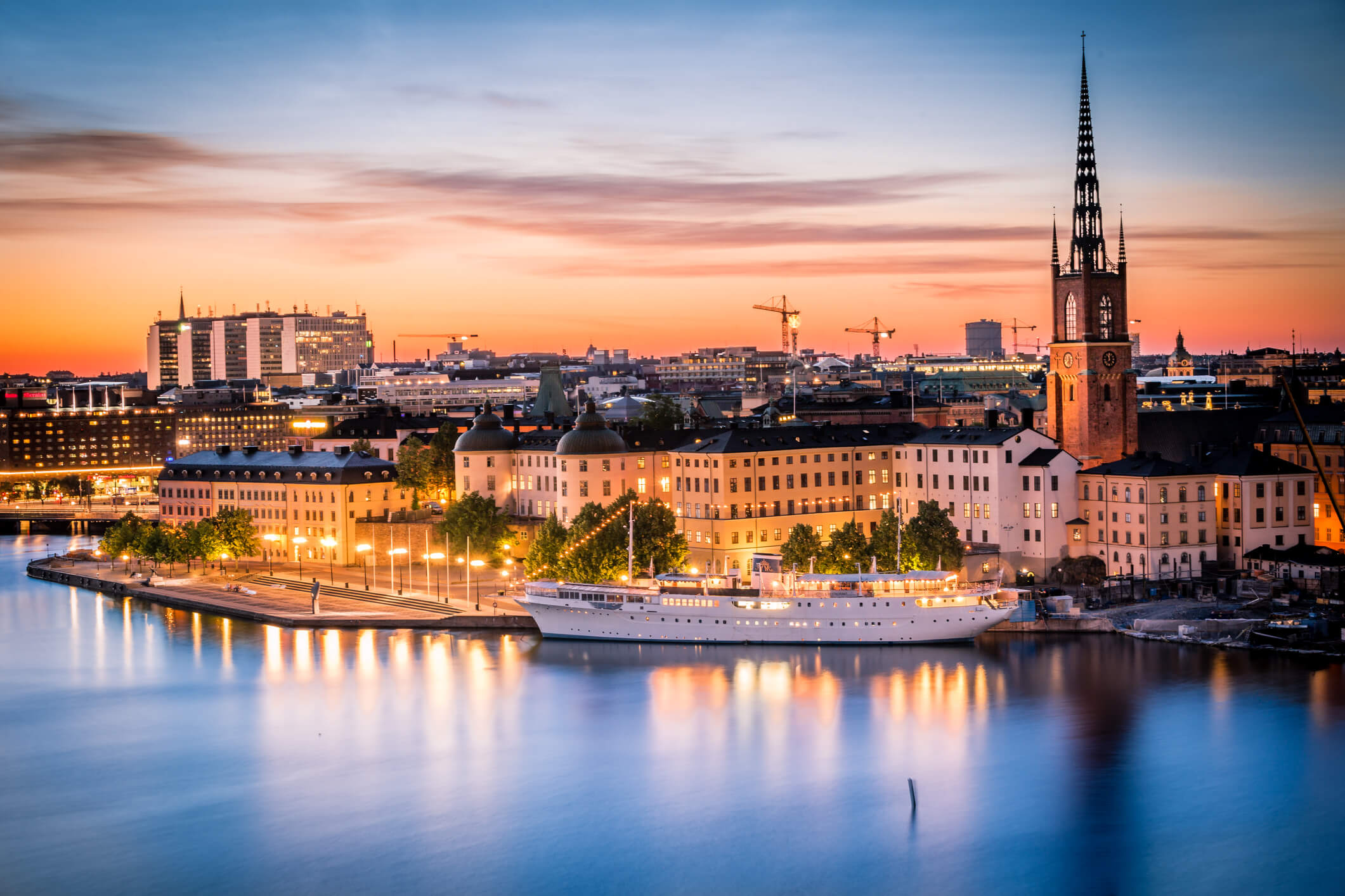 Oferta aniversara de la Air France: bilet avion Bucuresti - Stockholm by Perfect Tour