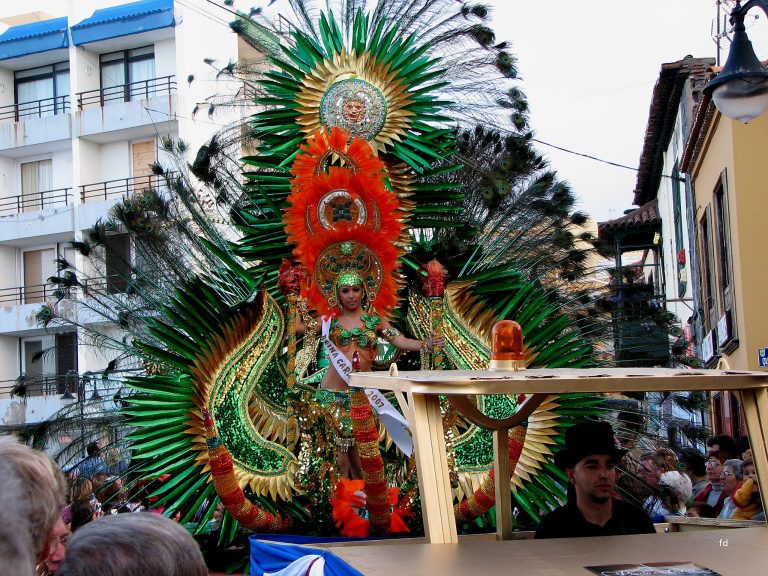 Carnaval Santa Cruz de Tenerife, Martie 2025 - Island Hopping în Insulele Canare (10 zile / 9 nopți)