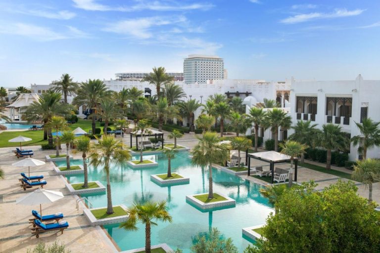 Sharq Village & Spa, a Ritz-Carlton Hotel 5*