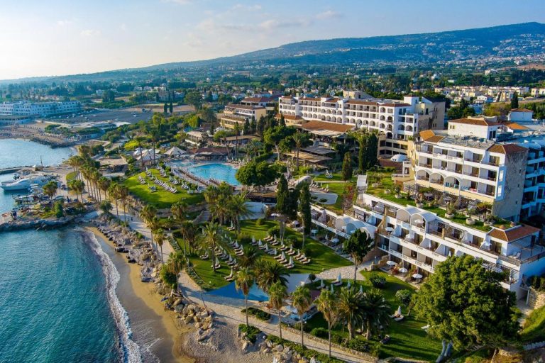 Coral Beach Hotel & Resort Cyprus 5*