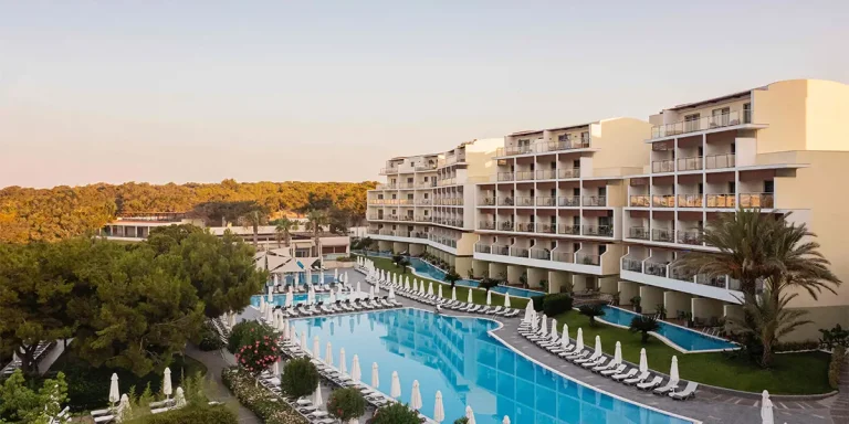 Akra Sorgun Tui Blue Sensatori 5*